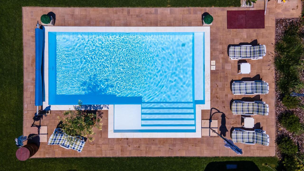 Szemes Villa Balatonszárszó Exterior foto